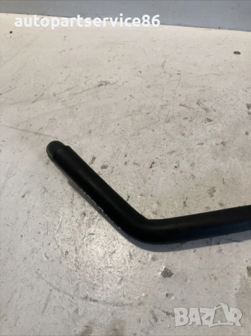 Тръба за охладителна течност за Subaru Tribeca 3.0 V6 (2009) , снимка 2 - Части - 54225794