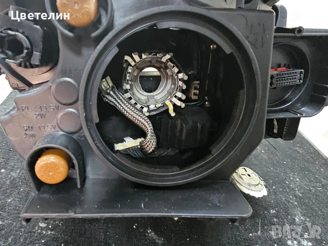 Ляв фар Jeep Grandcherokee wk2 lqv far джип гранд чероки вк2, снимка 8 - Части - 54746595