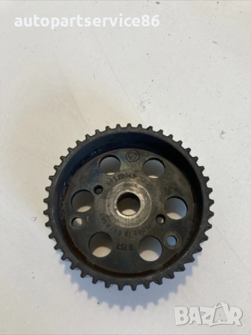 Ремъчна шайба на горивна помпа за Saab 9-3 1.9 TiD 120Hp (2008) 46517943 