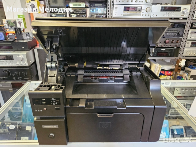 Принтер HP LaserJet M1132 MFP (3-в-1) – Пълен комплект кабели + Работещ тонер, снимка 11 - Принтери, копири, скенери - 54879106