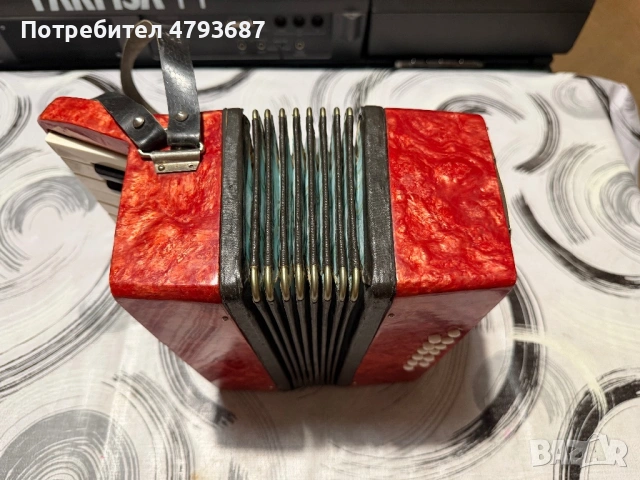 Руско акордеонче, снимка 3 - Антикварни и старинни предмети - 54693287
