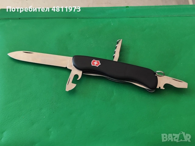 джобен нож Victorinox - Picknicker 