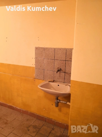 ГАРАЖ ПОД НАЕМ, снимка 4 - Гаражи и паркоместа - 54375128