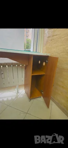 продавам бюро за маникюр, снимка 5 - Педикюр и маникюр - 55411890