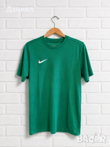 Зелена тениска Nike 