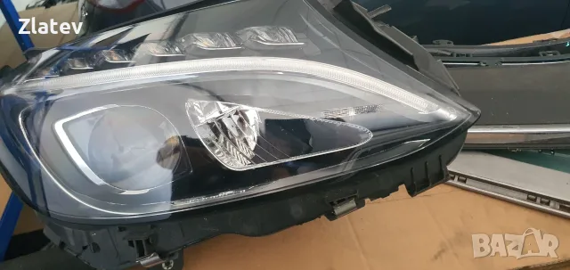 Оригинален Десен LED Фар за Mercedes C-класа W205 (OEM: A2059062604), снимка 2 - Части - 55529200