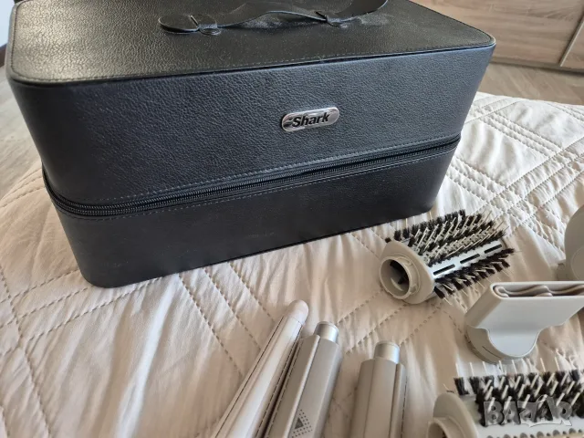 Shark FlexStyle HD440SLEU 5 в 1, 1400 W+ допълнителен ролер със сменяща се посока, снимка 10 - Друга електроника - 55424100