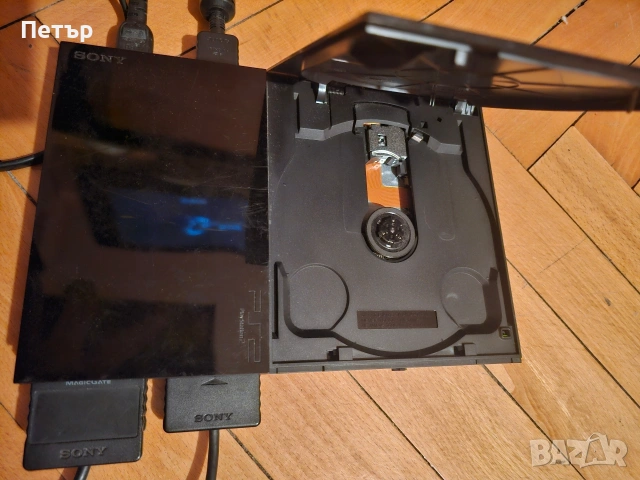 Sony PlayStation 2 + 2 джойстика + Memory Card 8MB + NBA Street Vol. 2, снимка 4 - PlayStation конзоли - 54887783