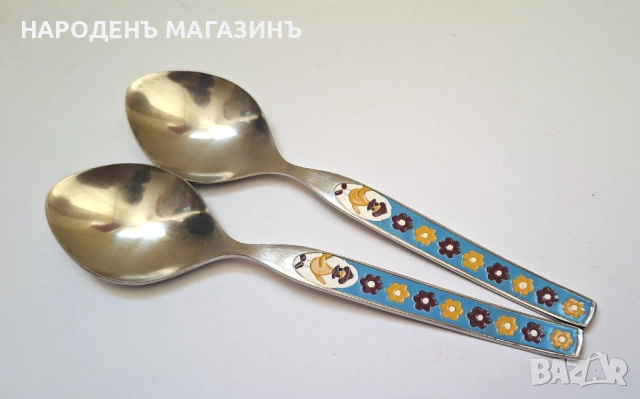 СССР - РЯДЪК детски комплект 6 лъжички за чай с емайлирани дръжки и щипка сервиз дете , снимка 9 - Други ценни предмети - 54305301