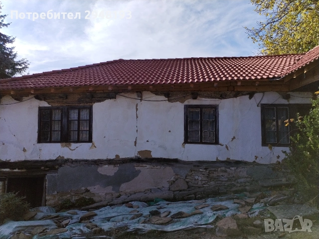 Къща с двор, ток, вода. Намира се на 8км.от Трявна , снимка 4 - Къщи - 55159474