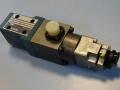 Хидравличен редуцир вентил BOSCH 0811402003 Hydraulic pressure valve 315Bar, снимка 3