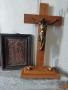 Голям стар дървен кръст с бронзова фигура(30/55)и медна икона дървена рамка Разпятие Христово(30/21 , снимка 1