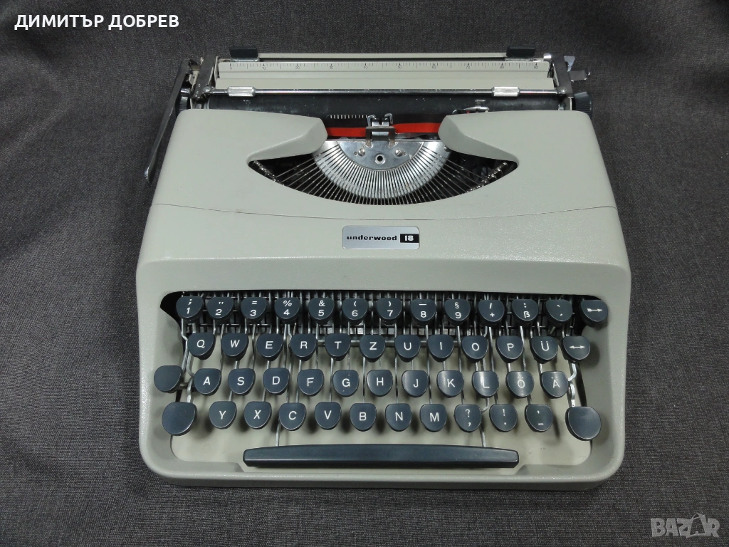 СТАРА РЕТРО ПОРТАТИВНА ПИШЕЩА МАШИНА UNDERWOOD 18 ITALY, снимка 1