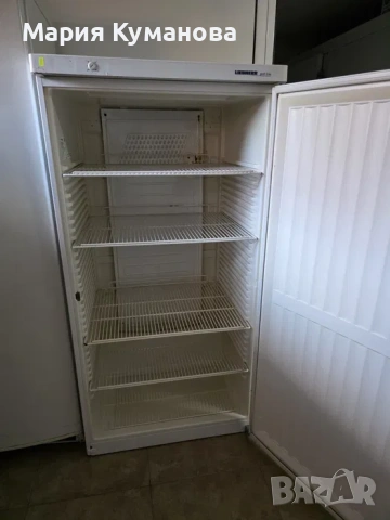 Продавам професионален хладилник LIEBHERR Profi Line