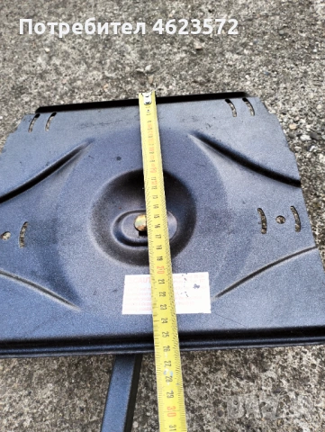 Стойка за стар телевизор, снимка 3 - Стойки, 3D очила, аксесоари - 54292827