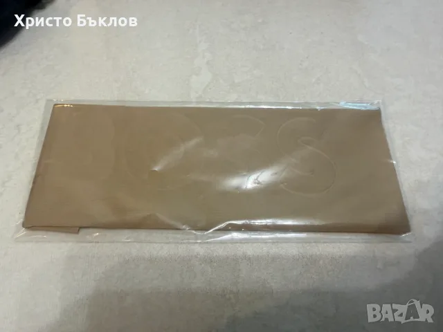 Слънчеви очила Boss Black (чисто нови), снимка 8 - Слънчеви и диоптрични очила - 55346250