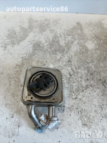 Маслен охладител за Hyundai Tucson 2.0 CRDi (2009), снимка 2 - Части - 54330689