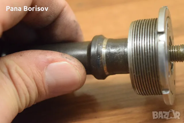Ретро Шосейно Средно Движение Shimano , снимка 8 - Части за велосипеди - 55539215
