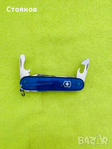 Чисто ново швейцарско ножче Victorinox, снимка 5 - Ножове - 54167969