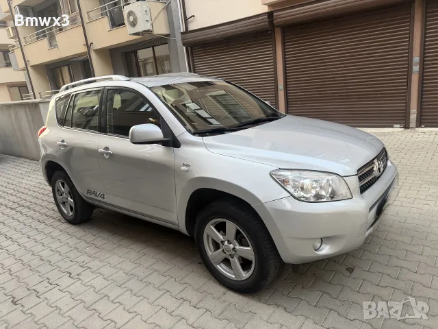 Toyota Rav 2 2.2 D4D 136к.с, снимка 8 - Автомобили и джипове - 55670452