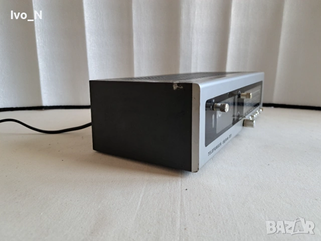 Ретро радио часовник Telefunken Digitale 201., снимка 3 - Радиокасетофони, транзистори - 54718520