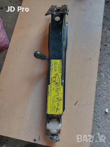 Крик Mercedes ML164/R клас 251