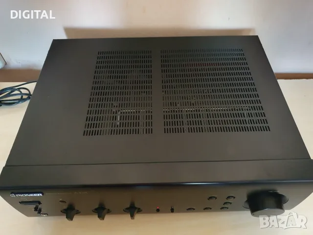 Усилвател PIONEER A-303R, снимка 2 - Ресийвъри, усилватели, смесителни пултове - 55544080
