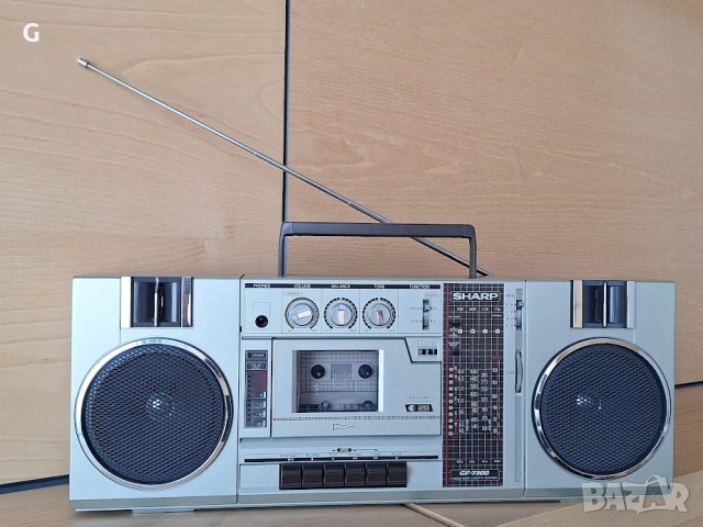 Стерео радиокасетофон Sharp GF-7300HG. Всичко работи, като нов!, снимка 11 - Радиокасетофони, транзистори - 53982022