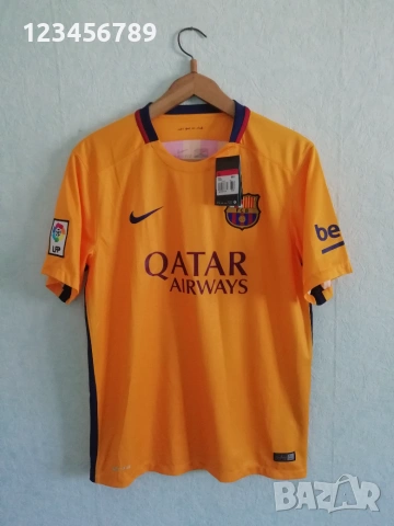 Barcelona Neymar Jr Nike нова оригинална тениска фланелка Барселона Неймар екип , снимка 2 - Тениски - 50622089