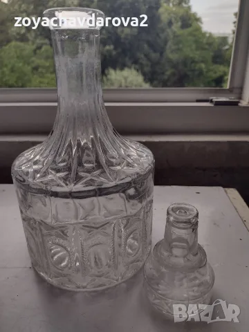 РЕТРО СТЪКЛЕНА ГАРАФА ЗА ВОДА С ОРИГИНАЛНА ТАПА - ОТ СОЦА, снимка 2 - Други стоки за дома - 55326245