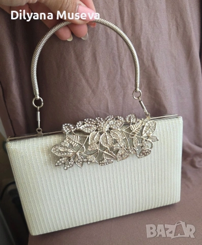 Официална елегантна дамска чанта, снимка 3 - Чанти - 55009479