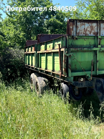 Продавам Двуосно Тракторно Ремарке (Самосвал) – Руско производство, с 2 коша (Метални капаци), снимка 2 - Ремаркета - 54701745