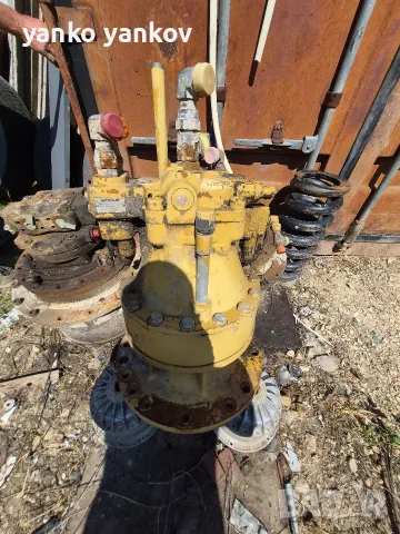 Редуктор на въртене за верижен багер CAT 320 BL
