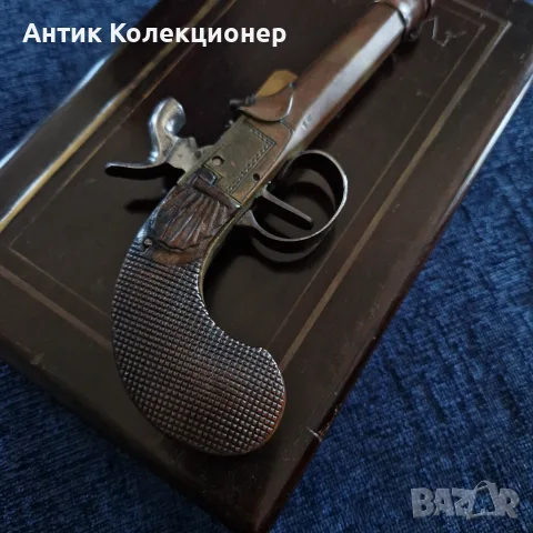 Морски пистолет с оригинална кутия, снимка 5 - Антикварни и старинни предмети - 55155452
