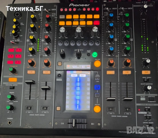 Pioneer DJM-2000 Nexus 4-Channel Digital Effects Mixer+Decksaver  850€