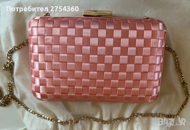 Чанта Guess , снимка 2 - Чанти - 54109859