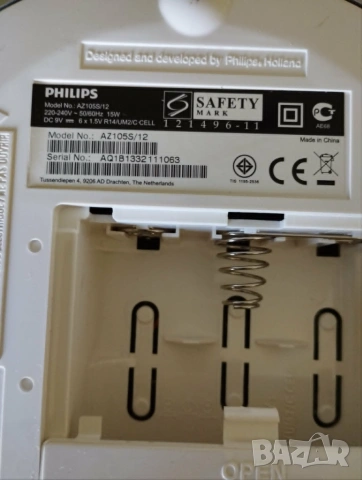 Радиокасетофон Philips, модел AZ1055/12, бял, работещ и с батерии, снимка 2 - Радиокасетофони, транзистори - 54990193