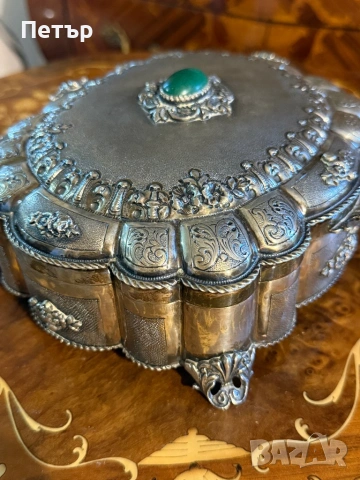 Старинна сребърна кутия, снимка 4 - Антикварни и старинни предмети - 54477445