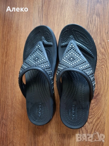Crocs дамски чехли 38- 39 номер. , снимка 11 - Чехли - 55061038