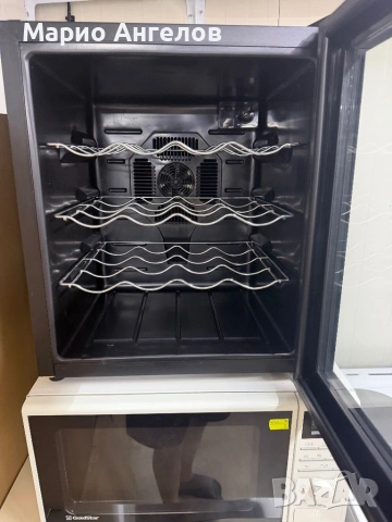 Витрина мини за вино от 8 до 16 градуса Germany Гаранция