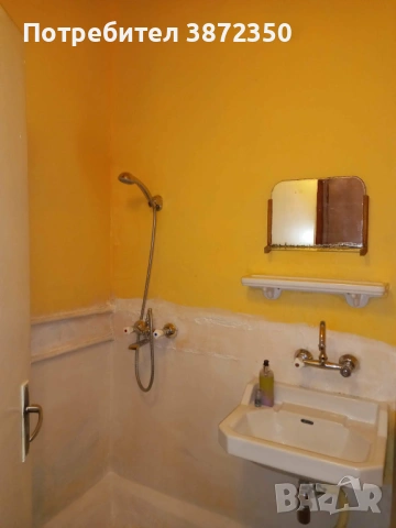 Под наем гарсониера зад джамията., снимка 8 - Апартаменти - 54106889