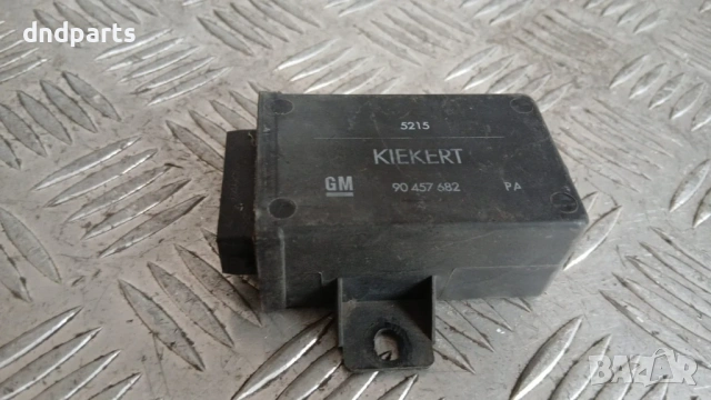 Модул Opel Corsa B 1998 90457682