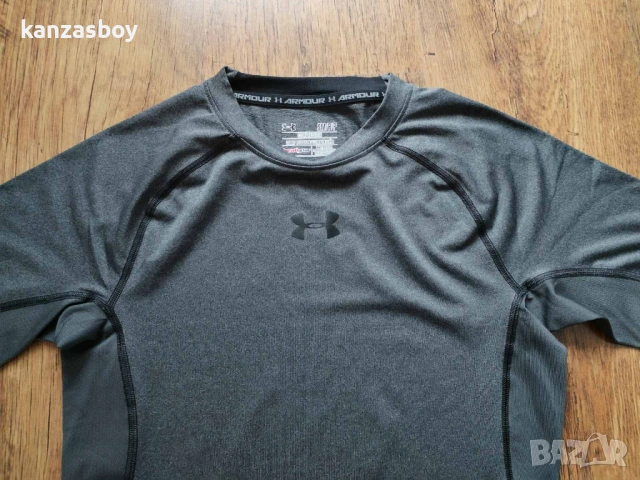 Under Armour - страхотна мъжка тениска КАТО НОВА S, снимка 2 - Тениски - 54768193
