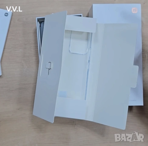 Продавам чисто нов телефон Xiaomi 13 Lite 5G., снимка 5 - Xiaomi - 54690431