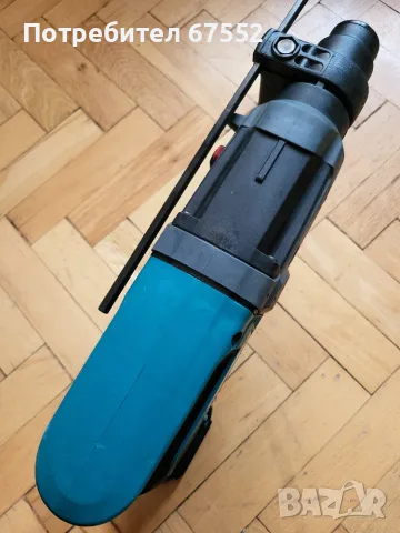 Makita DHR202 перфоратор в много добро състояние, само тяло, цена 90 € без коментар, снимка 5 - Перфоратори - 55435844