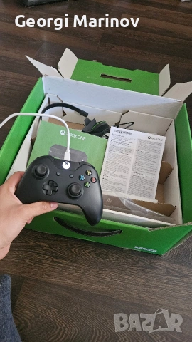 Xbox one с оригинална кутия и безжичен джойстик, снимка 11 - Xbox конзоли - 54903815