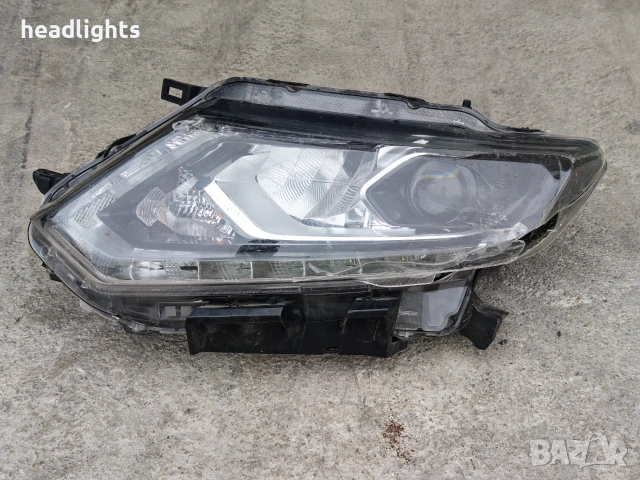 Фарове за Nissan X-Trail / Фар Нисан Х-Трайл, снимка 2 - Части - 55193745