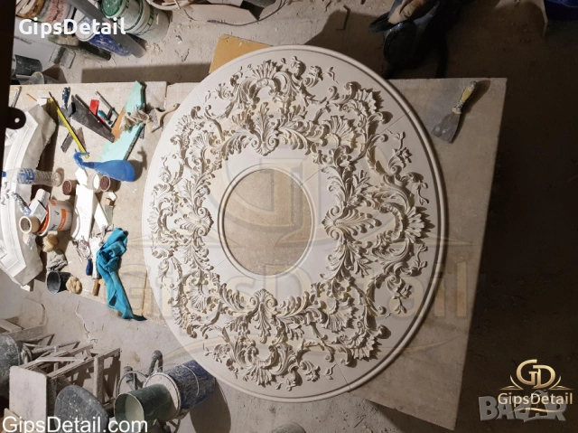 Гипсова розета 