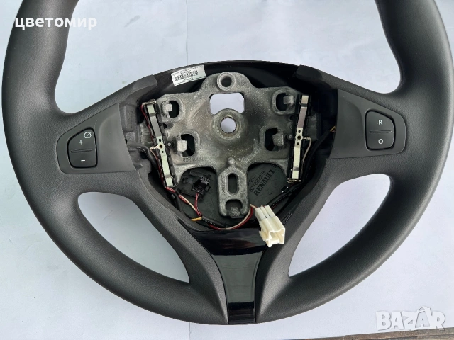 Волан Renault Clio 2015, снимка 2 - Части - 55033153