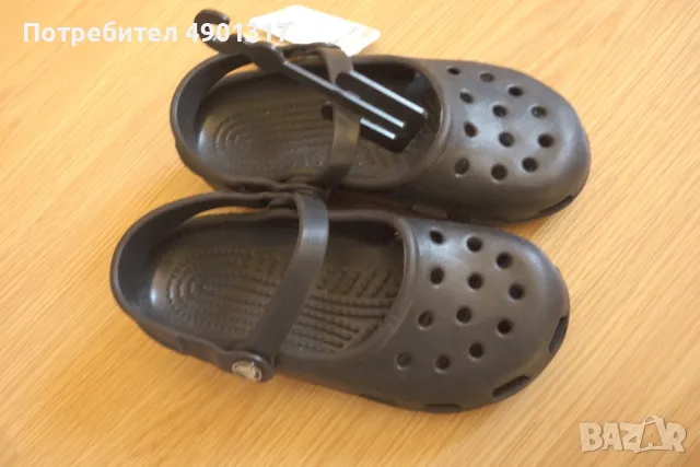 нови Crocs сандали за момиче, 30-31ви номер, снимка 9 - Детски сандали и чехли - 55463463